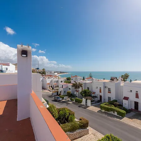 Lili Vila Albufeira